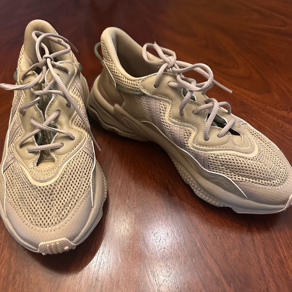 Adidas Originals Osweego Men’s Size 7 Tan